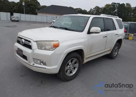 2010 Toyota 4Runner Sr5 V6 z USA, uszkodzony, nr VIN JTEZU5JR8A5004982